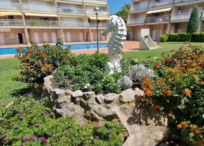 A 300m De La Playa Con Terraza - Hisp-236-27 * Torroella de Montgrí