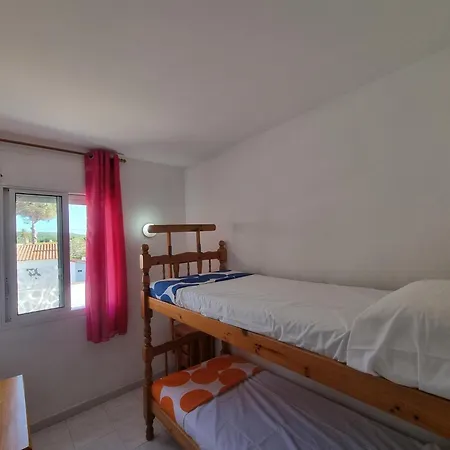 Apartment A 300m De La Playa Con Terraza - Hisp-236-27 Torroella De Montgri