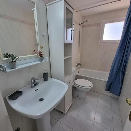 A 300m De La Playa Con Terraza - Hisp-236-27 Апартаменты *